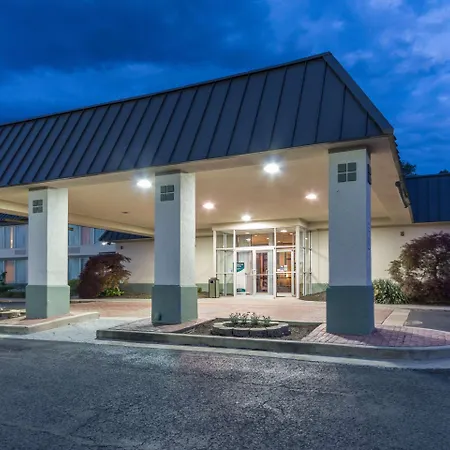 Suburban Extended Stay Hotel-3