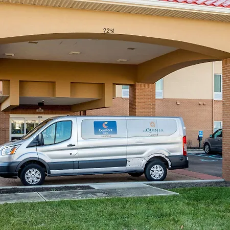 Spark By Hilton Plainfield Indianapolis Airport-3