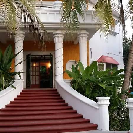 Mansion Giahn Bed & Breakfast-2