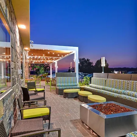 Home2 Suites By Hilton Hot Springs-3