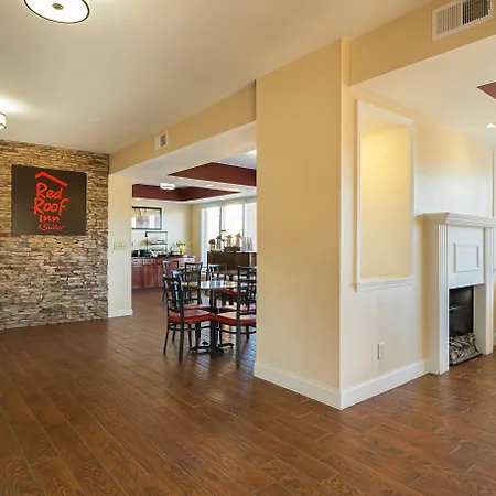 Red Roof Inn & Suites Scottsboro-2