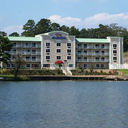 Baymont On The Lake By Wyndham Hot Springs-2