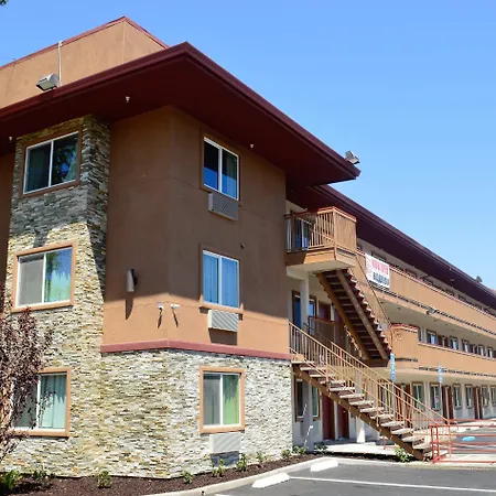 Red Roof Inn & Suites Sacramento North-2