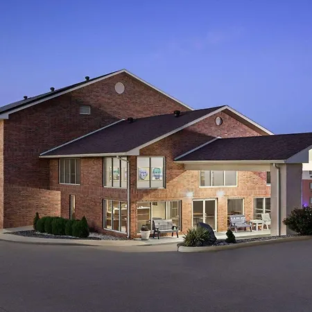 Americinn By Wyndham Branson & Conference Center-3