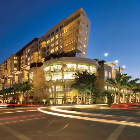Classy 2Bd 2Bth At Midblock With Free Parking-2