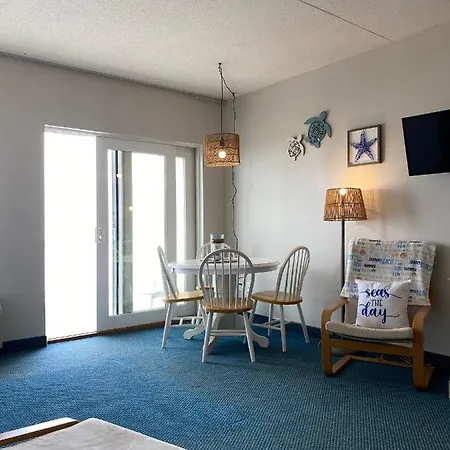 Oc North Beach Ocean Front Condo With Spectacular Views-2