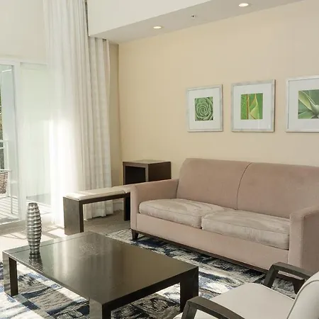 Modern Private Studio - King Bed, Jacuzzi, Balcony And Pool-2