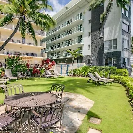 Diamond Head Beach Hotel-3