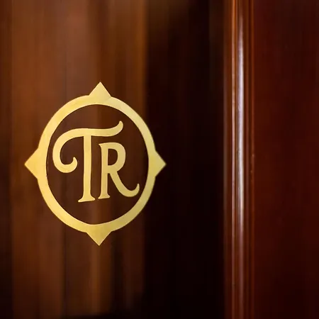 Traveler'S Rest Hotel-2