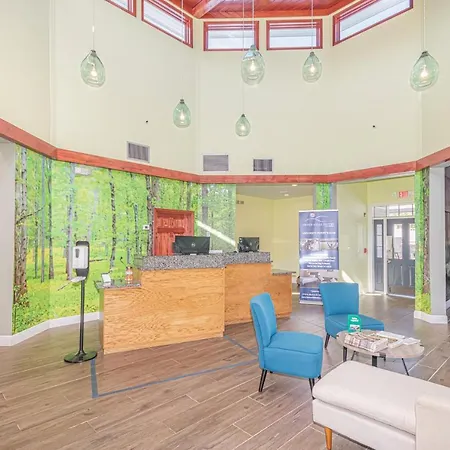 Seven Hills Suites-2
