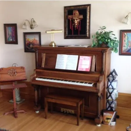 Beautiful Edwardian Victorian Homestay B&B-2