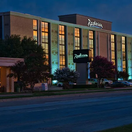 Radisson Hotel Louisville North-3