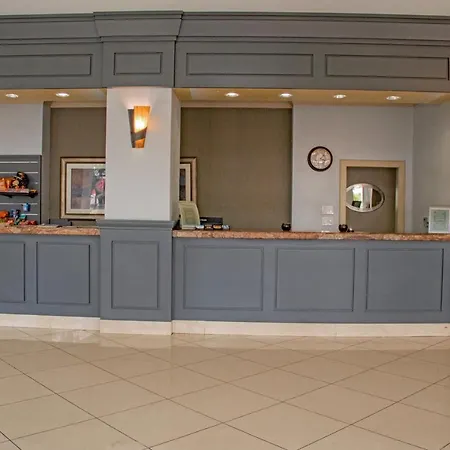 Wyndham Garden Phoenix Midtown-3