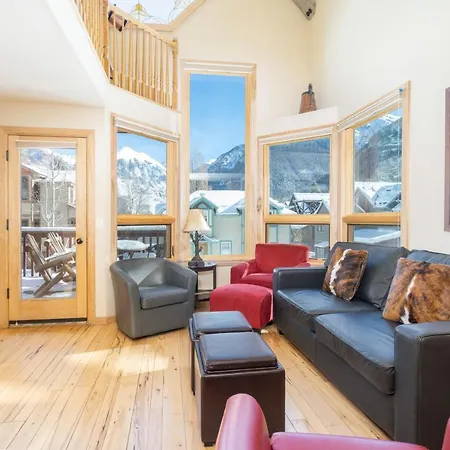 Cornet Creek 101 - Cornet Ski House-2