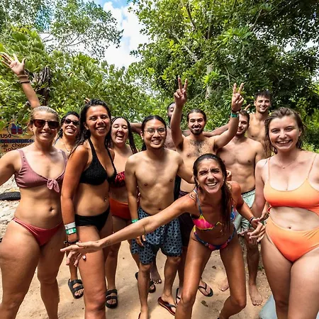 Che Nomadas Merida Hostel (Adults Only)-2