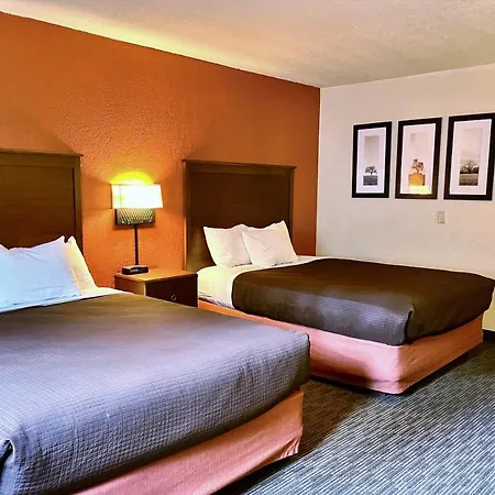 Quality Inn Petoskey-2