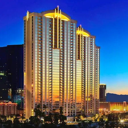 Jet Luxury At The Signature Condo Hotel-3