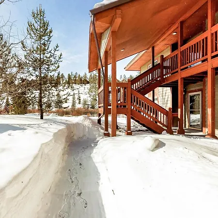 Revett Retreat-3