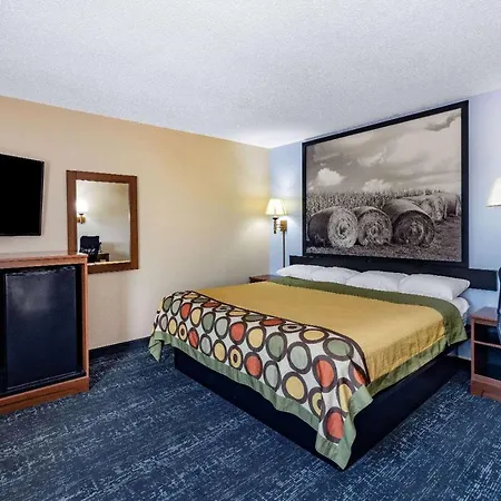 Super 8 By Wyndham Valentine Ne-3