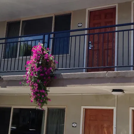 Cameo Motel - Portland-3