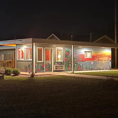 The Cedar Motel-3