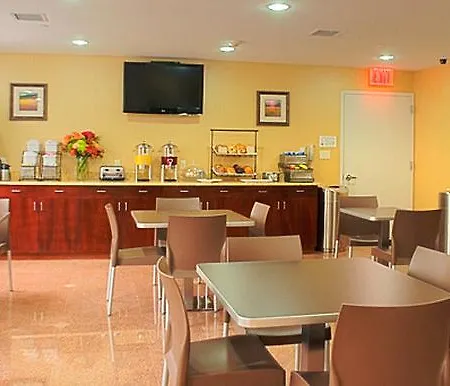 Best Western Plus Arena Hotel-2