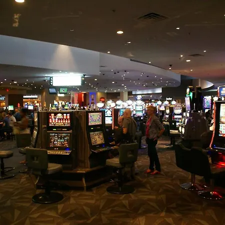 Strip Las Vegas Unit By Luxor And T Mobile Arena Area-3