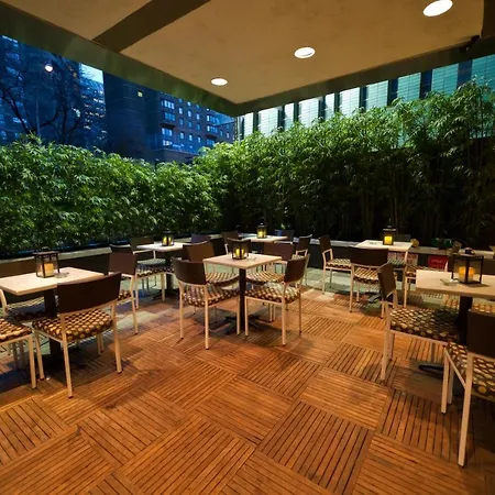 Bentley Hotel-2