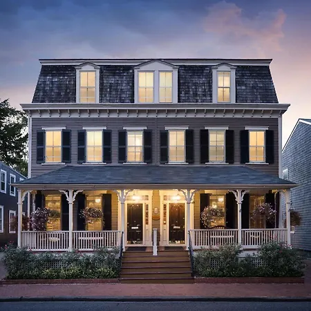 Flag House Inn-3