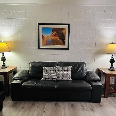 Lake Powell Motel & Apartments-2