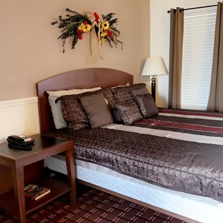 Branson Victorian Inn-2