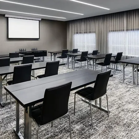 Ac Hotel By Marriott Portland Beaverton-3