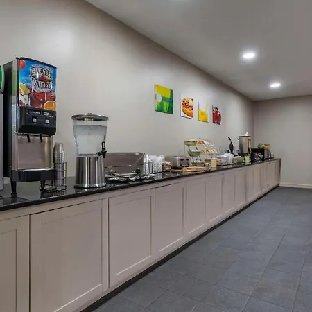 Mainstay Suites Lexington I-75-3