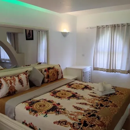 Aparthotel Castillo Real-3