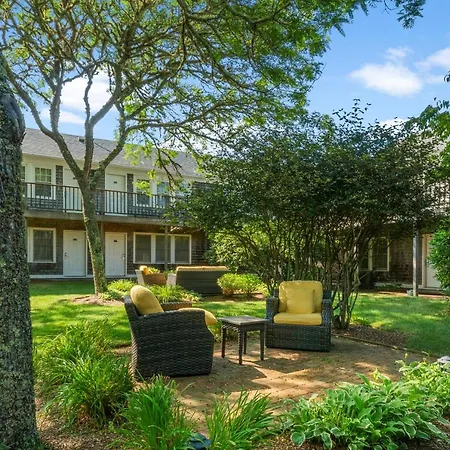 Nantucket Inn-2