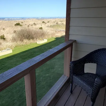 Moonstone Beach Motel-2