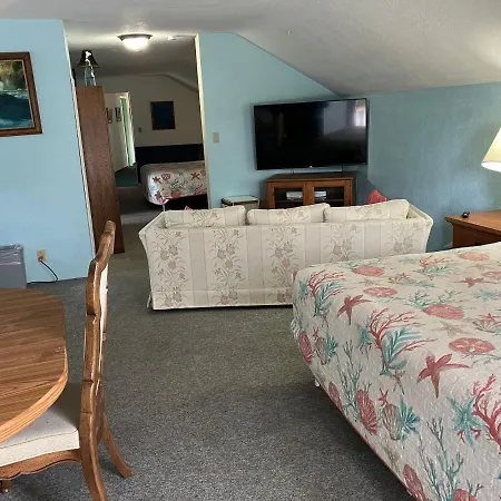 Lighthouse Inn-3