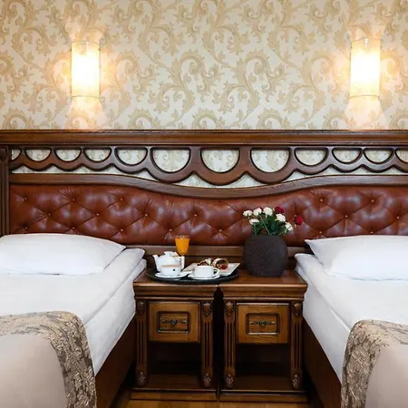 Hotel Lviv-2