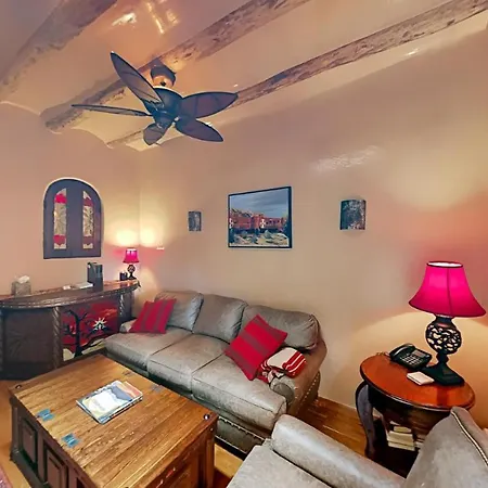 Antigua Inn (Adults Only)-3