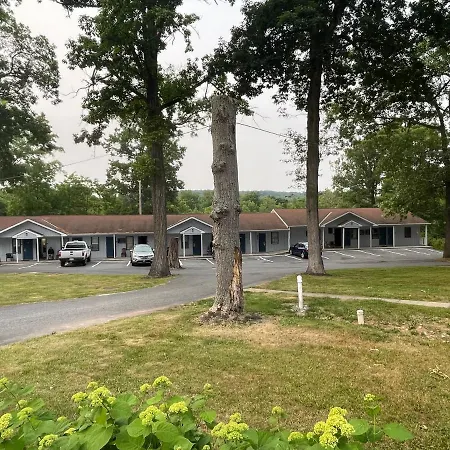Pennswoods Inn-3