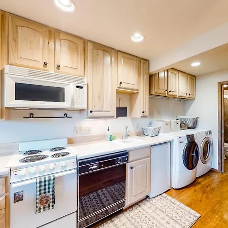 Bay Point Hillside 16B-3