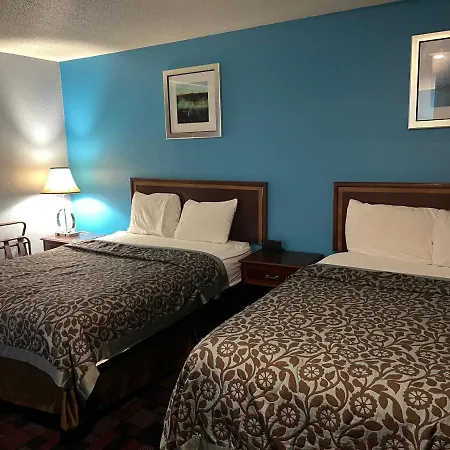 Rodeway Inn Whitehall-2
