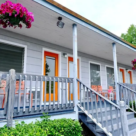 Dock House Inn-3