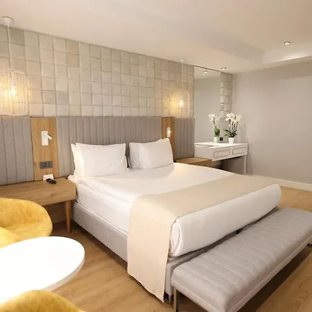 Adm Grand Hotel-2