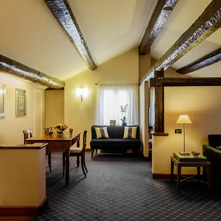 Hotel Accademia-2