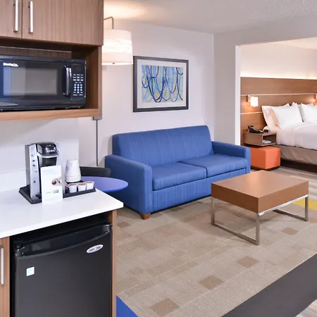 Holiday Inn Express & Suites Indianapolis Dtn-Conv Ctr Area By Ihg-2