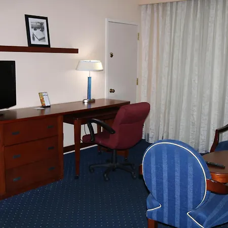 Baymont By Wyndham Columbia Northwest-2