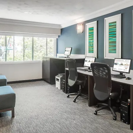 Holiday Inn Express - Downtown San Diego By Ihg-3