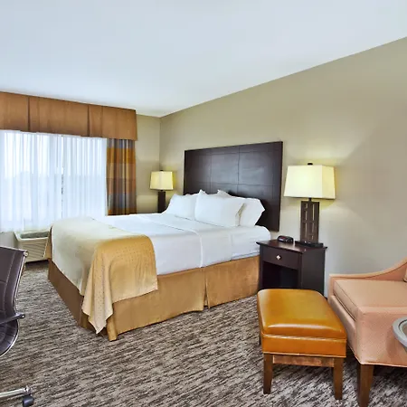 Holiday Inn & Suites Green Bay Stadium By Ihg-3