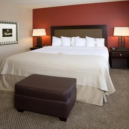 Holiday Inn & Suites Bakersfield By Ihg-2